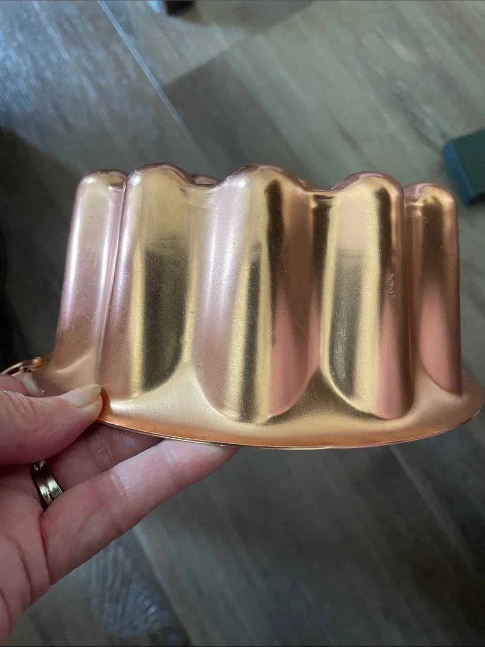 VTG Round Copper Food/Jello Mold Pan W/ Bubble Bottom 4 Cups